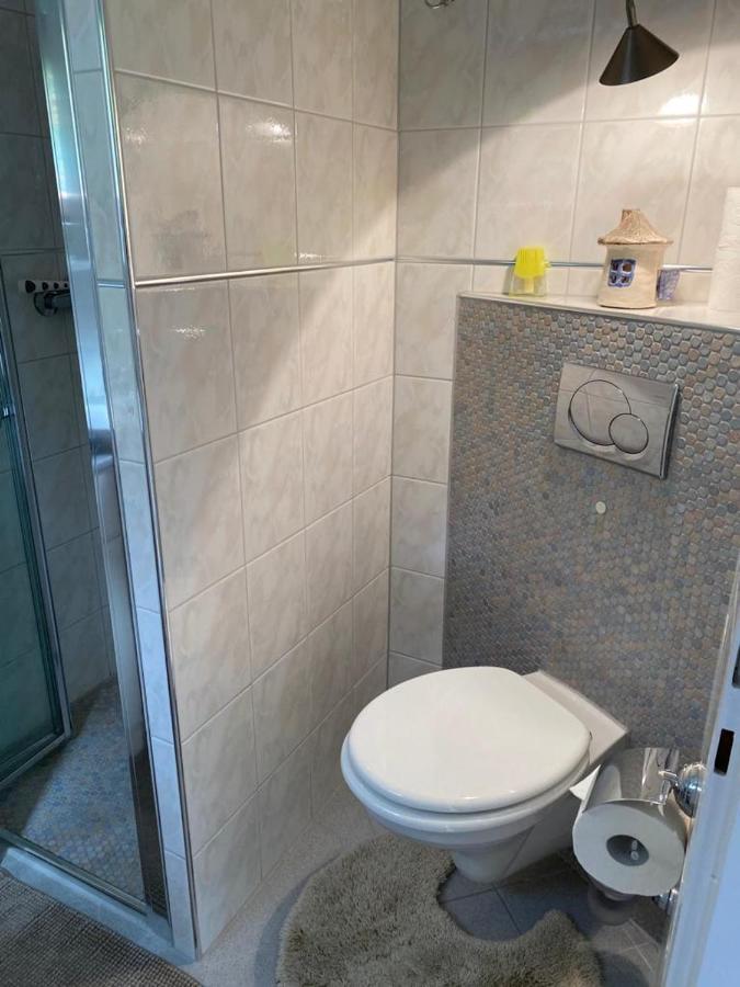 Erzgrube Haus Adler - Komplettes Ferienhaus Am Badesee מראה חיצוני תמונה